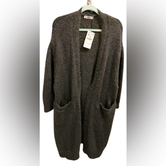 Zara cardigan grey sweater , alpaca and wool blend. Dropped shoulder. Size M. - Picture 3 of 14